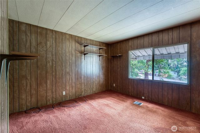 270 NE Saber Drive, Belfair, WA 98528