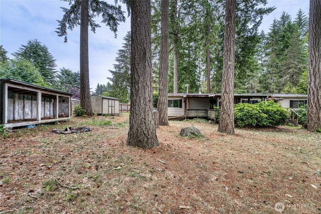 270 NE Saber Drive, Belfair, WA 98528