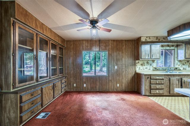 270 NE Saber Drive, Belfair, WA 98528