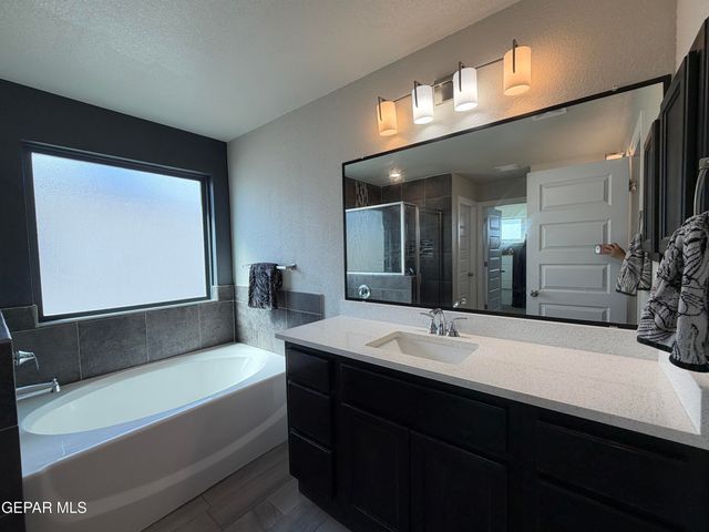 6041 HIDDEN ROW Avenue, El Paso, TX 79924