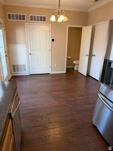 5574 W GOOD SPRINGS CV, West Jordan, UT 84081