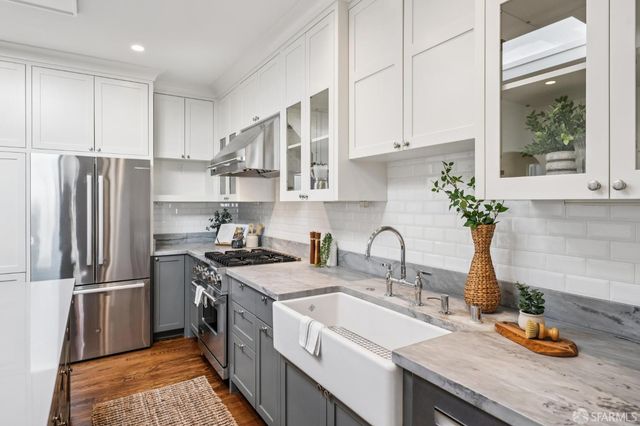 73 Almaden Court, San Francisco, CA 94118