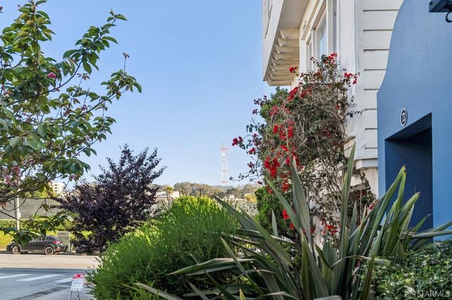 73 Almaden Court, San Francisco, CA 94118