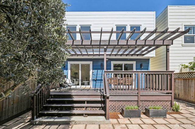 73 Almaden Court, San Francisco, CA 94118
