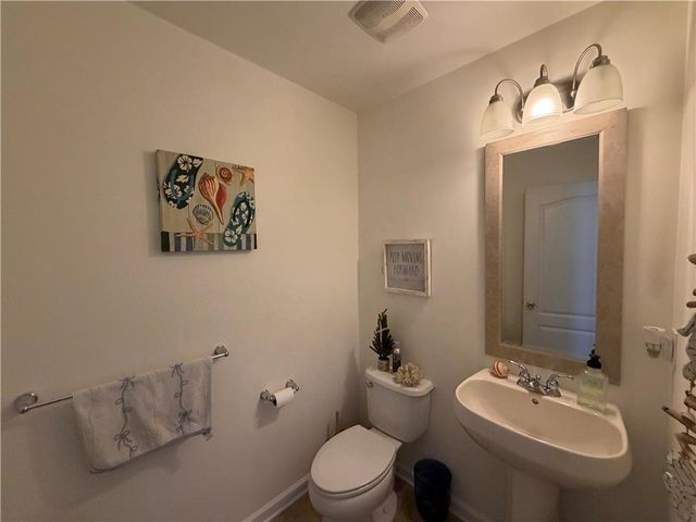 4177 Bunker Hill Drive North, Upper Saucon Twp, PA 18036