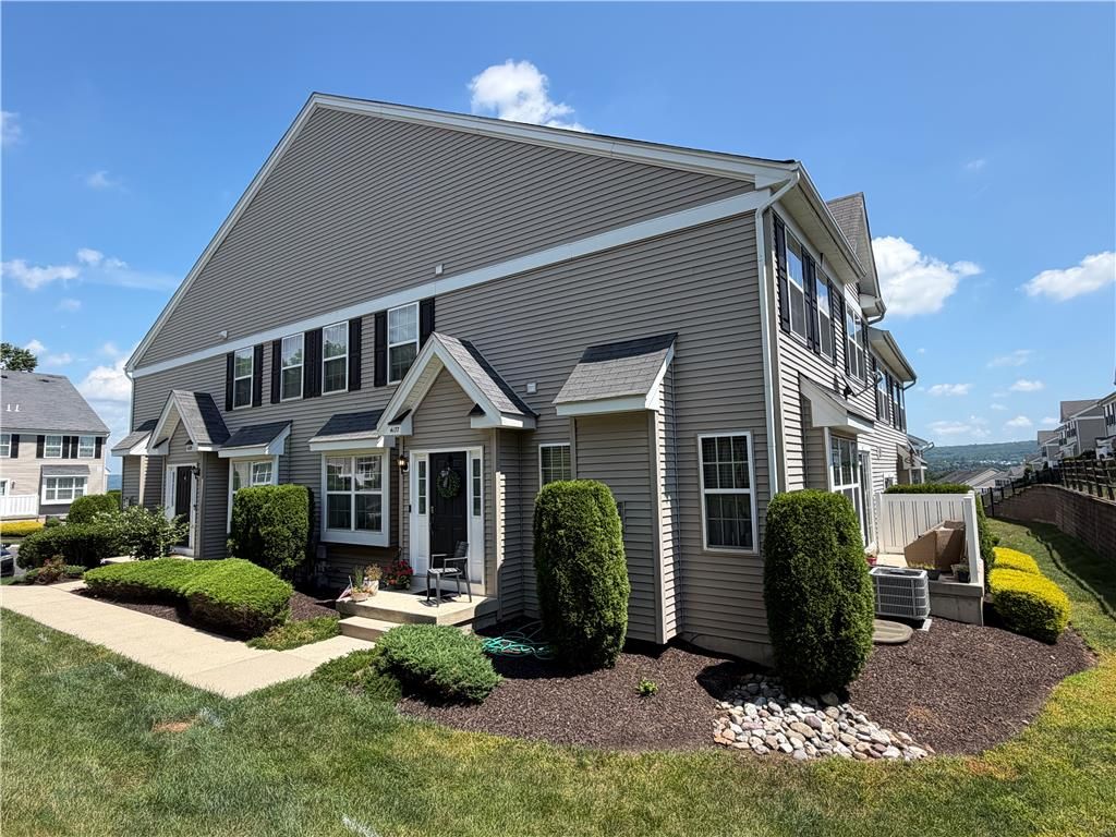 4177 Bunker Hill Drive North, Upper Saucon Twp, PA 18036