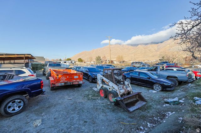 7609 N MOUNTAIN VIEW RD, Lake Point, UT 84074