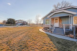 7609 N MOUNTAIN VIEW RD, Lake Point, UT 84074