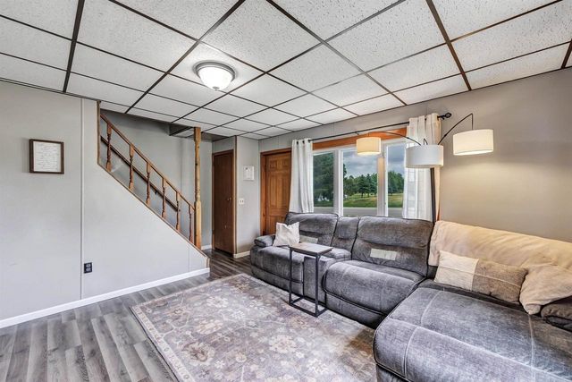10436 MENCHALVILLE ROAD, Reedsville, WI 54230