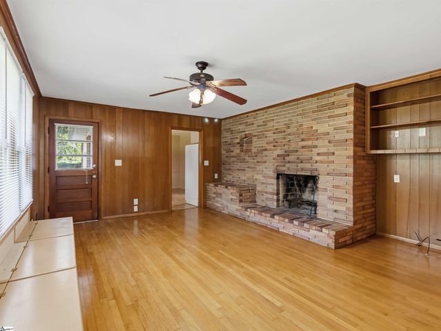 5 Lisa Drive, Greenville, SC 29615