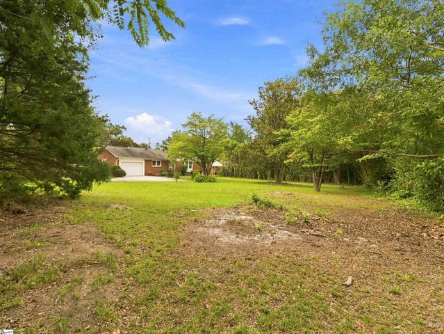 5 Lisa Drive, Greenville, SC 29615