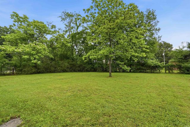 530 FIRST AVE, Conway, AR 72032