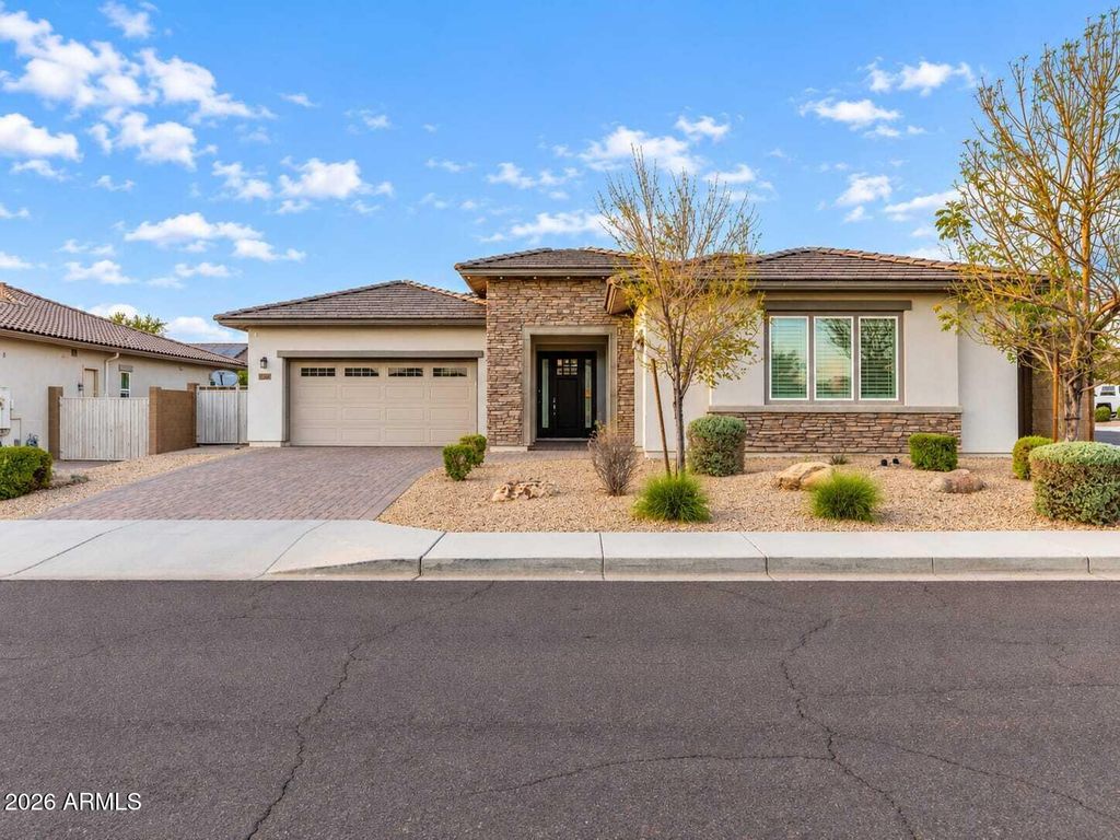 14552 W ORANGE Drive, Litchfield Park, AZ 85340 — photo 2