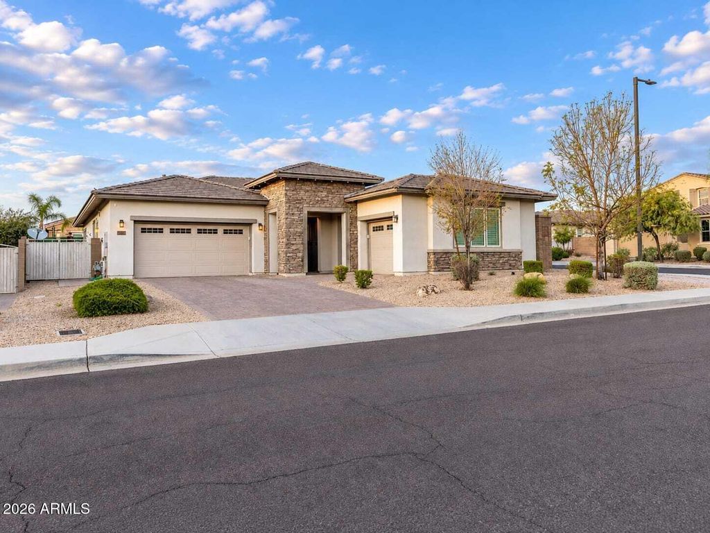 14552 W ORANGE Drive, Litchfield Park, AZ 85340 — photo 4