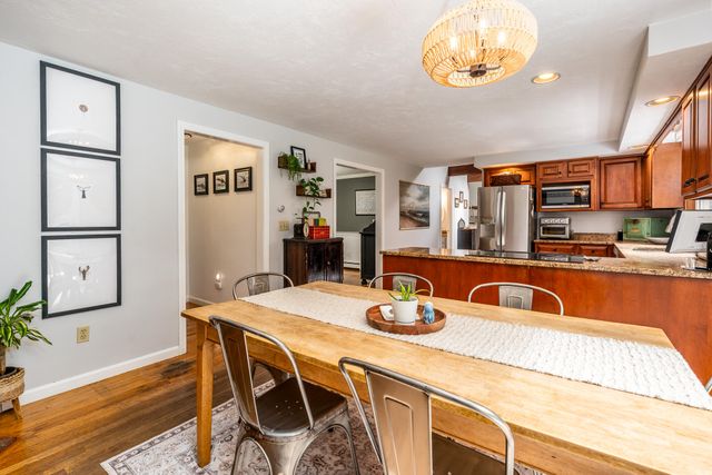 7 Harpers Hollow, East Sandwich, MA 02537