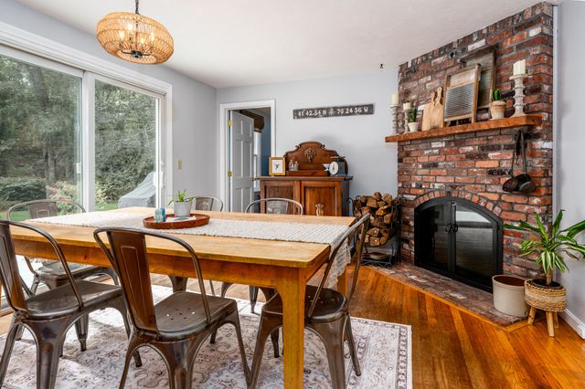 7 Harpers Hollow, East Sandwich, MA 02537