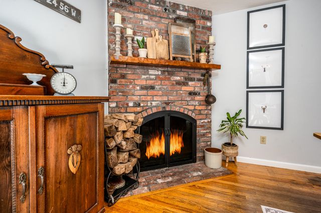 7 Harpers Hollow, East Sandwich, MA 02537