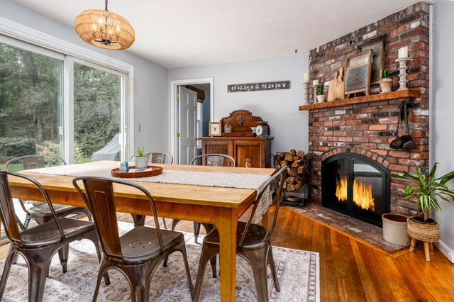 7 Harpers Hollow, East Sandwich, MA 02537