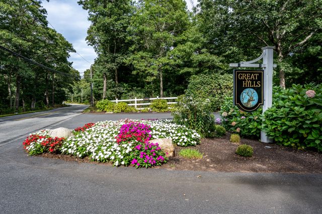 7 Harpers Hollow, East Sandwich, MA 02537