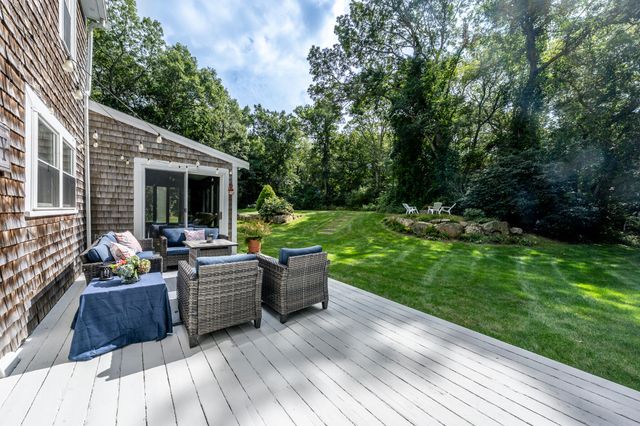 7 Harpers Hollow, East Sandwich, MA 02537