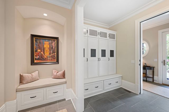 325 Central Avenue, Wilmette, IL 60091