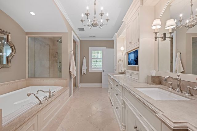 325 Central Avenue, Wilmette, IL 60091