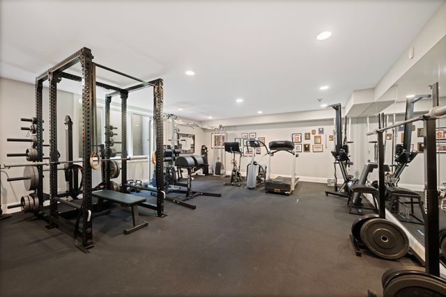 325 Central Avenue, Wilmette, IL 60091