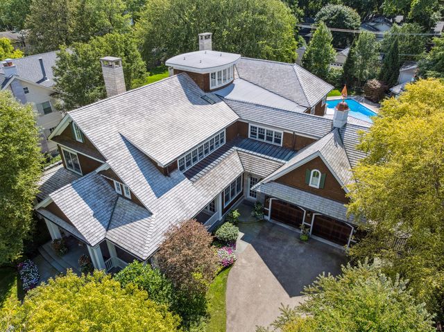 325 Central Avenue, Wilmette, IL 60091