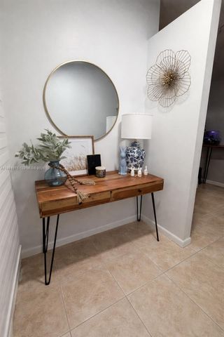 1021 NW 79th Ave, Plantation, FL 33322