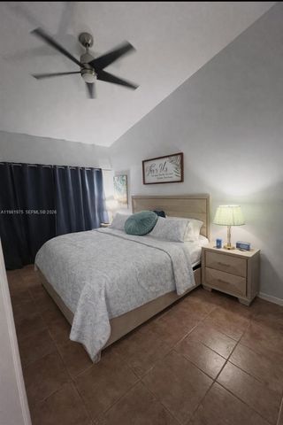 1021 NW 79th Ave, Plantation, FL 33322