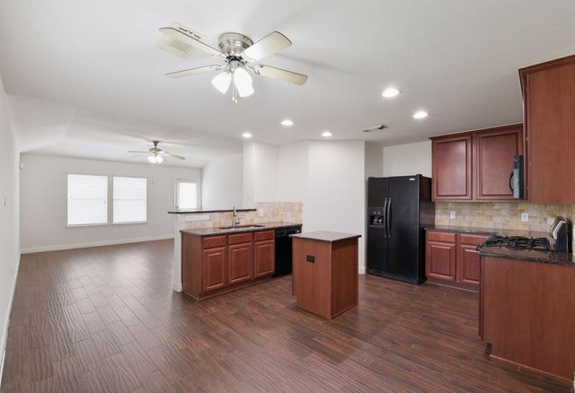 31039 Sundance Woods Court, Spring, TX 77386