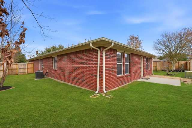 31039 Sundance Woods Court, Spring, TX 77386