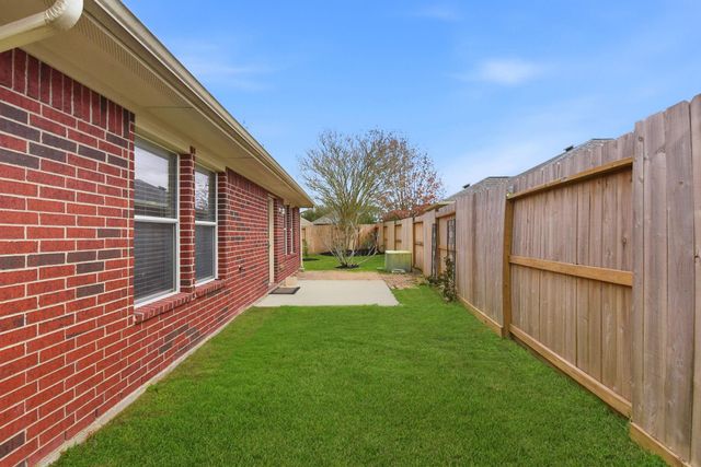 31039 Sundance Woods Court, Spring, TX 77386