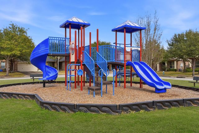 31039 Sundance Woods Court, Spring, TX 77386