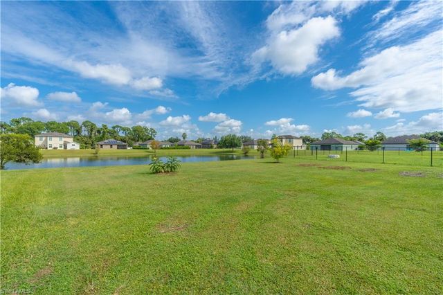 727 Morningview CT, Lehigh Acres, FL 33974