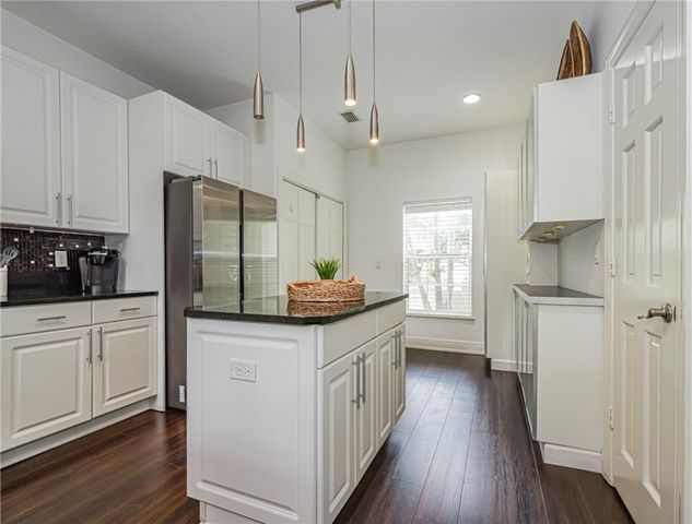 1634 Baseline Lane, Vero Beach, FL 32967