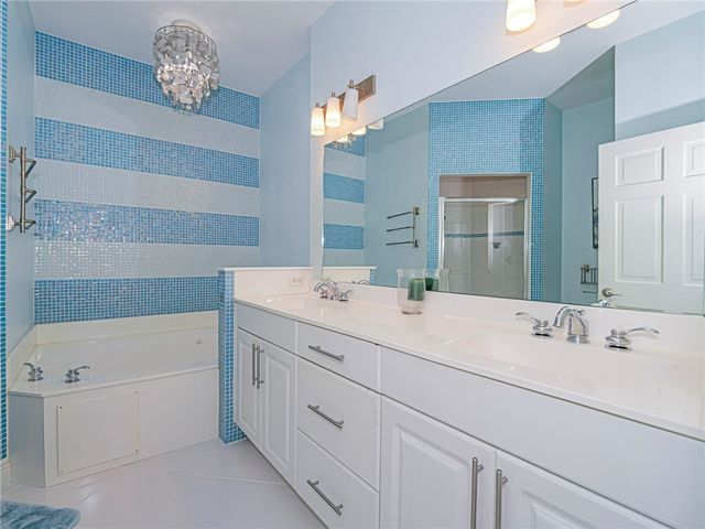 1634 Baseline Lane, Vero Beach, FL 32967