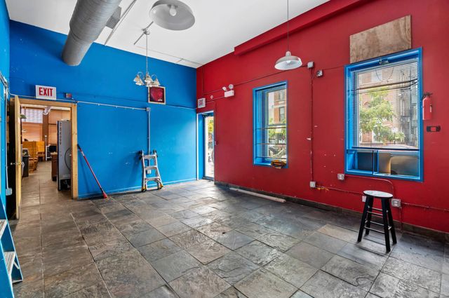 543 N Noble Street, Chicago, IL 60642