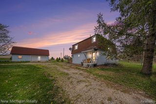 18600 Manitou Road, Addison, MI 49220