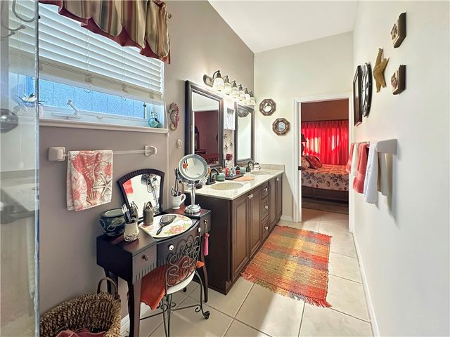 5212 Feather Creek Drive, Fort Pierce, FL 34951