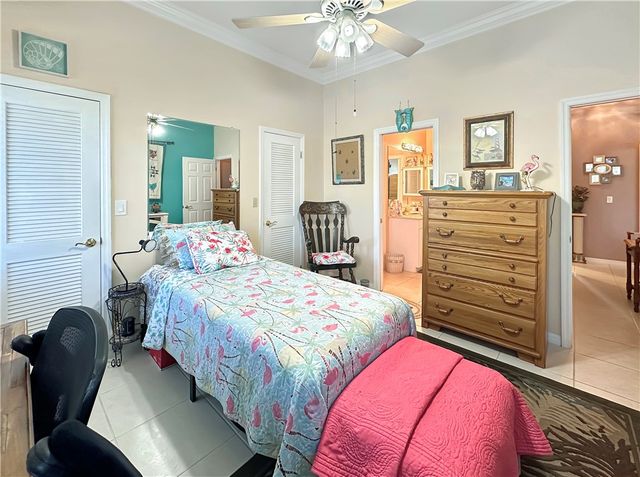 5212 Feather Creek Drive, Fort Pierce, FL 34951