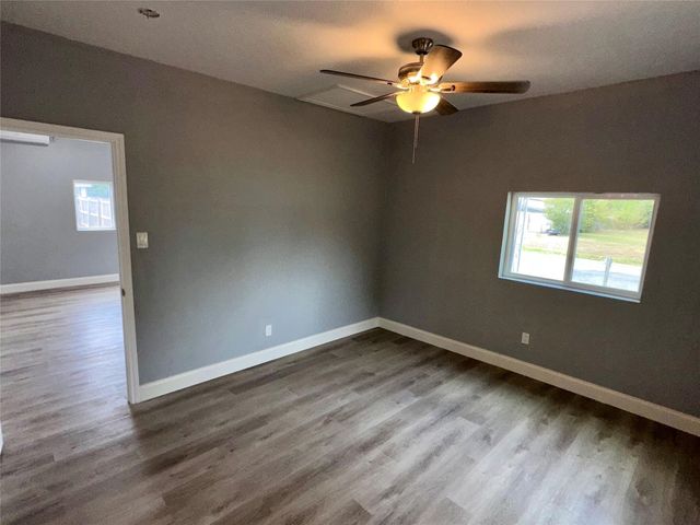 712 W Bond Street, Denison, TX 75020