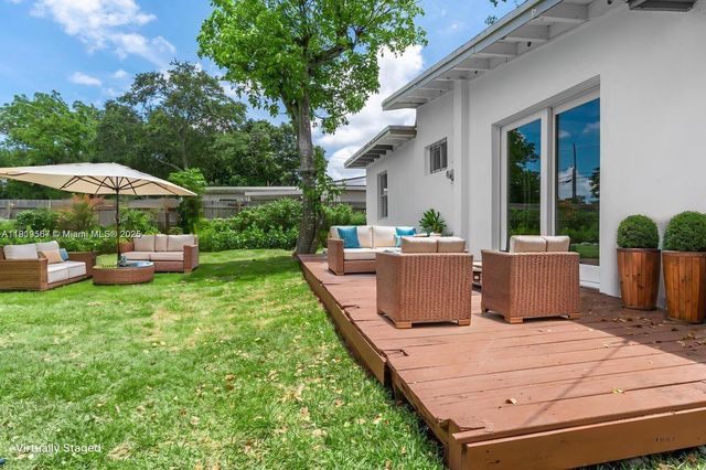 75 NW 125th St, North Miami, FL 33168