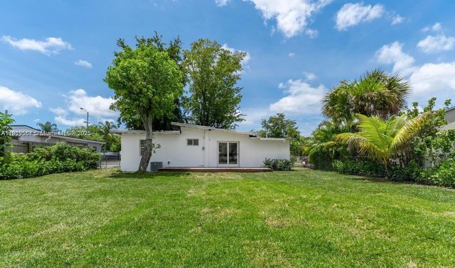 75 NW 125th St, North Miami, FL 33168