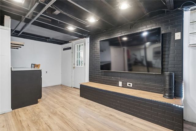 617 Veronica, Penn Hills, PA 15235