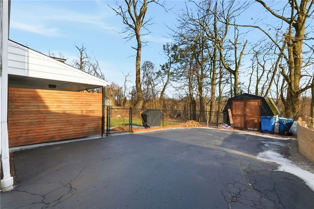 617 Veronica, Penn Hills, PA 15235