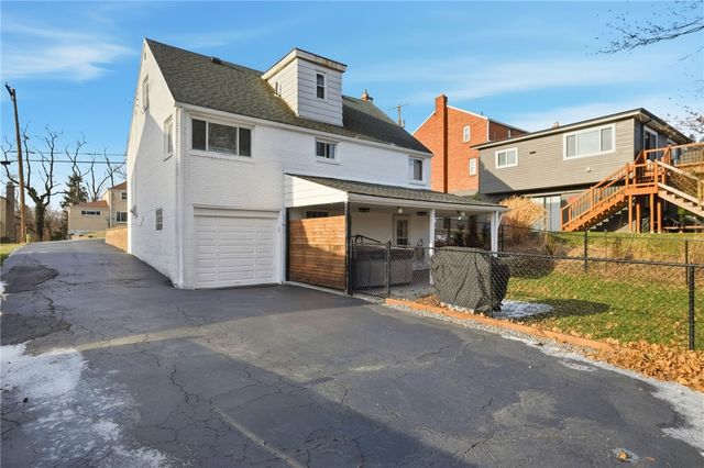617 Veronica, Penn Hills, PA 15235