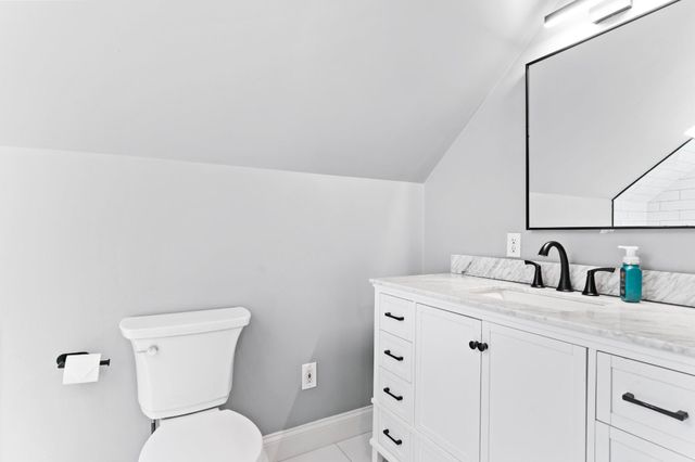60 BUNKER LN, Etters, PA 17319