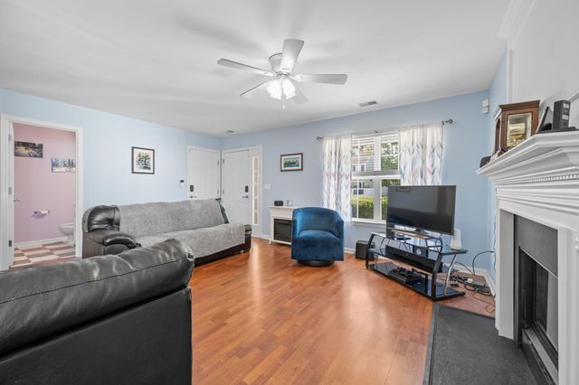 1130 Peninsula Cove Drive, Charleston, SC 29492