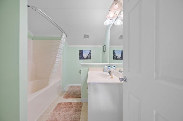 1130 Peninsula Cove Drive, Charleston, SC 29492